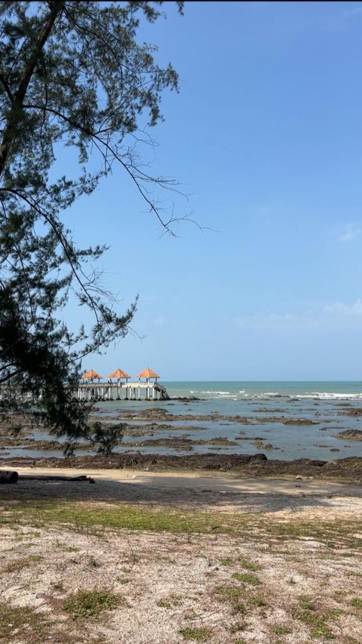 Desaru, Bayu Balau Beach Resort Bandar Penawar Экстерьер фото