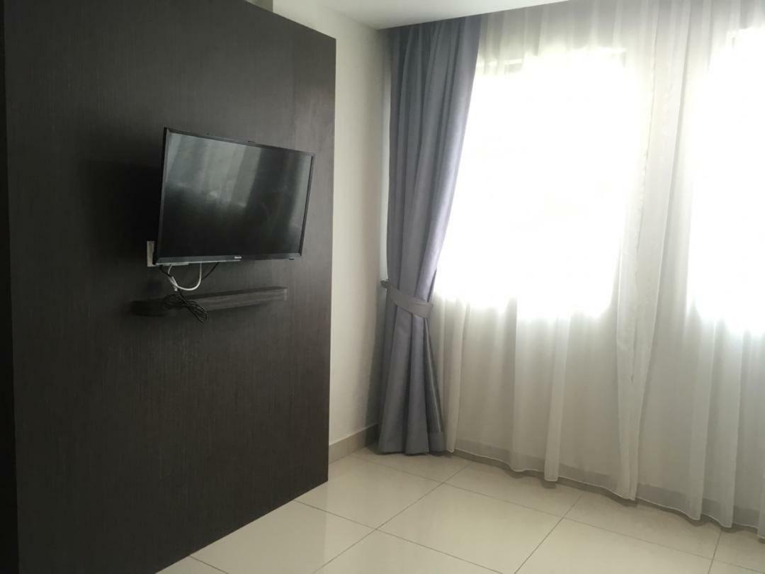 Desaru, Bayu Balau Beach Resort Bandar Penawar Экстерьер фото